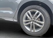 Volkswagen Touran 3