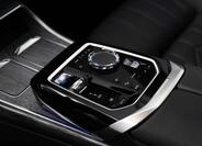 BMW i7 14