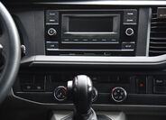 Volkswagen Transporter 24