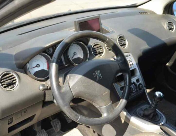 Peugeot 308 15
