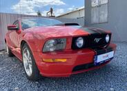 Ford Mustang 1