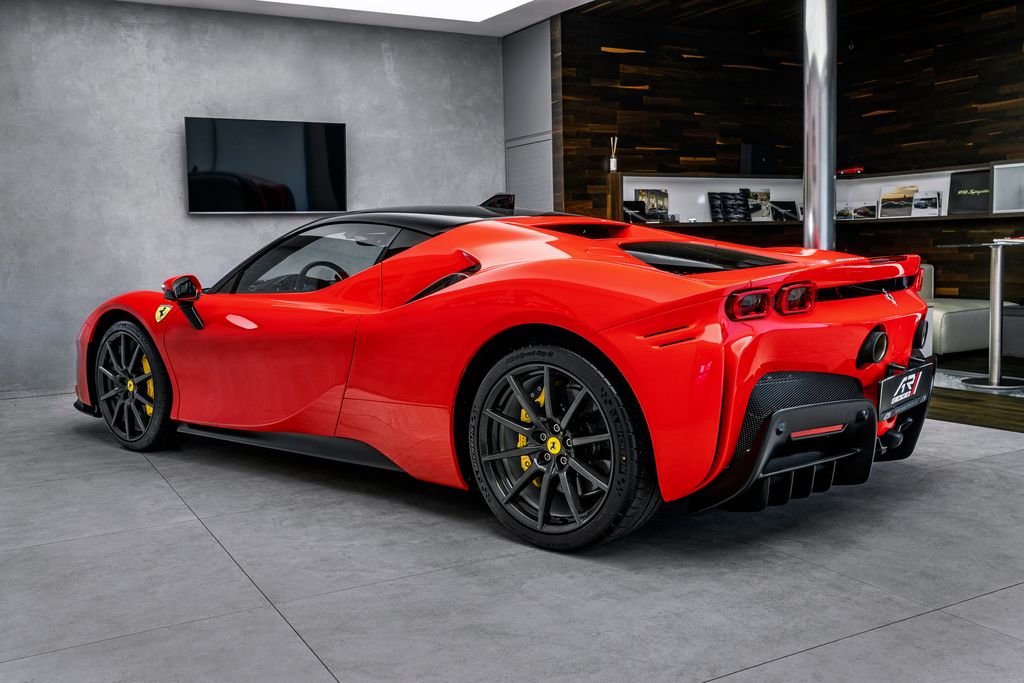 Ferrari SF90