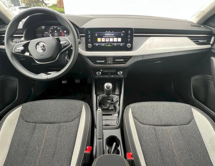 Škoda Scala 5