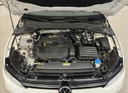 Volkswagen Golf 32