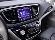 Chrysler Pacifica 29