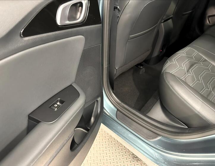 KIA Ceed 18