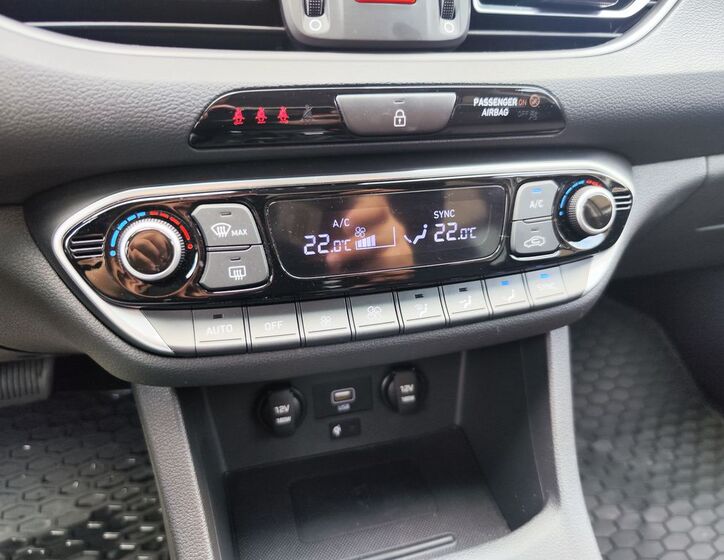 Hyundai i30 19
