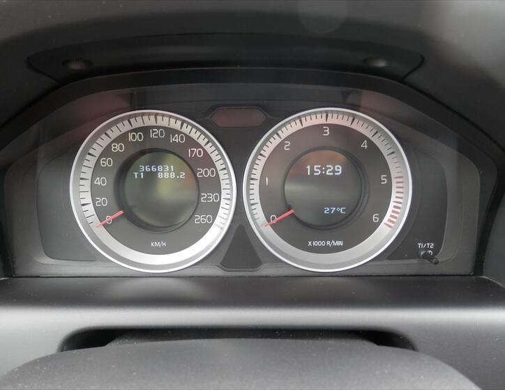 Volvo XC60 17