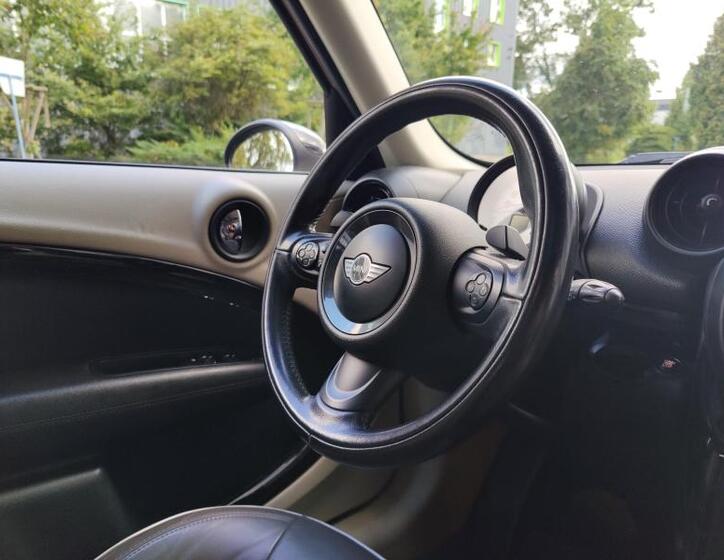 Mini Countryman 26