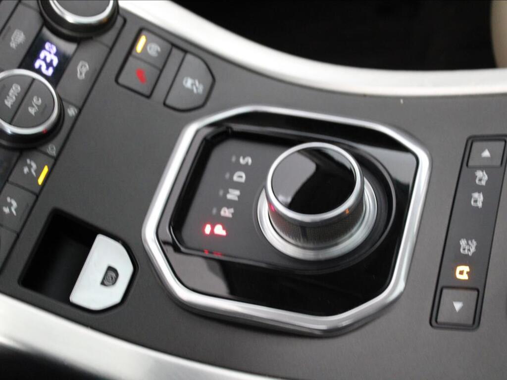 Land Rover Range Rover Evoque 39