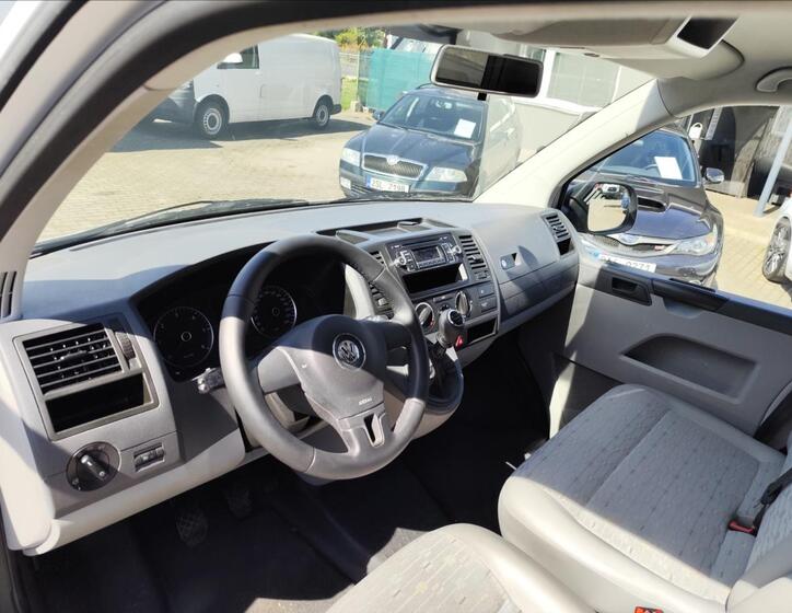 Volkswagen Transporter 11
