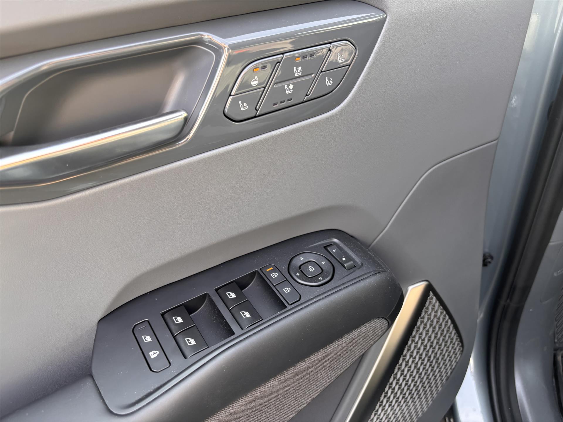 KIA EV9