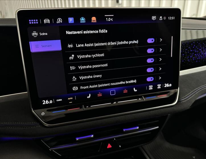 Volkswagen Passat 24