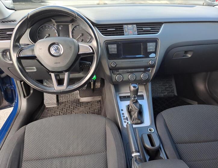 Škoda Octavia 9