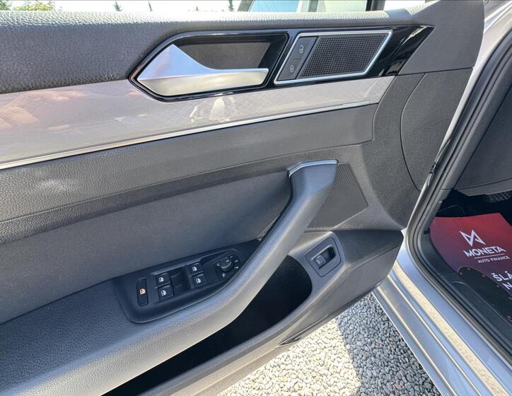 Volkswagen Passat 16