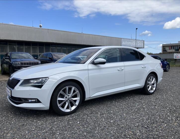 Škoda Superb 1