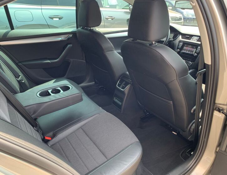 Škoda Octavia 20