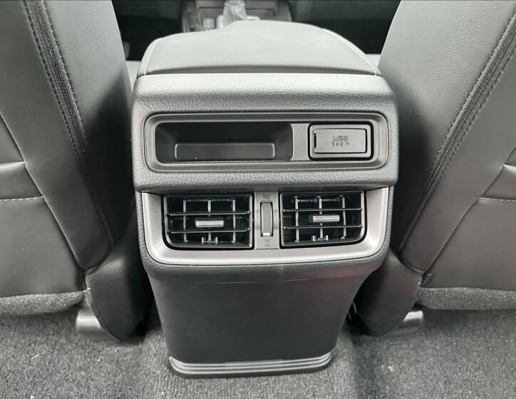 Isuzu D-Max 16