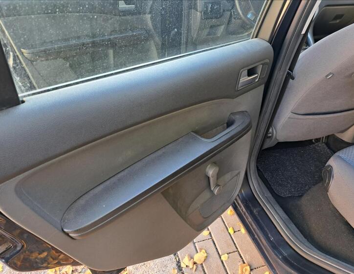 Ford C-MAX 27