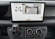 Land Rover Defender 19