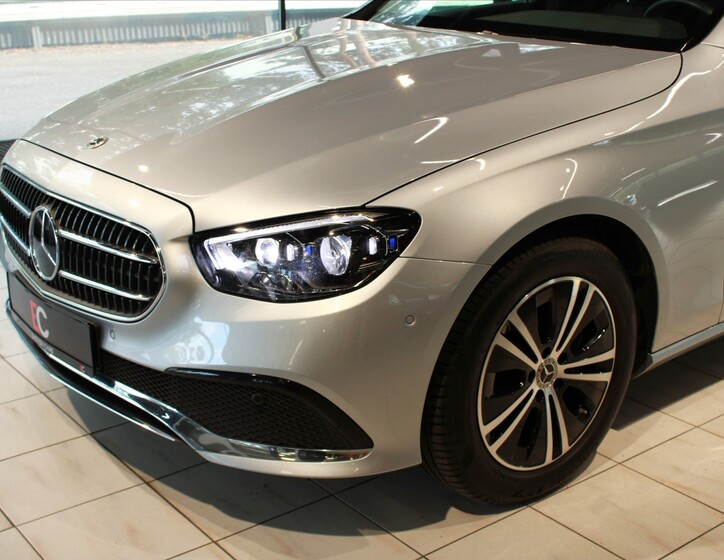 Mercedes-Benz Třídy E 7