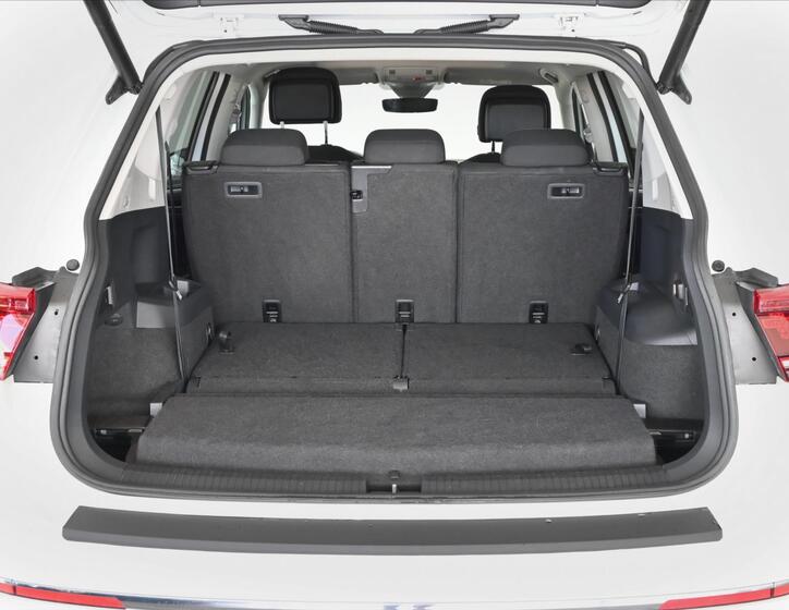 Volkswagen Tiguan Allspace 7