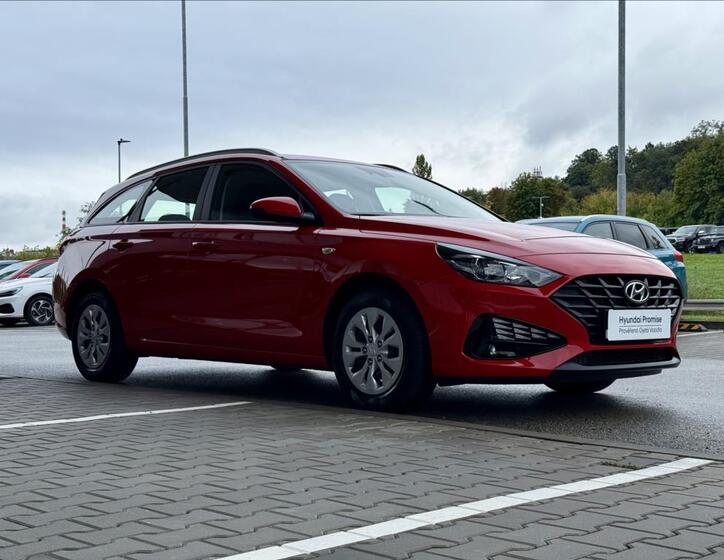 Hyundai i30 4