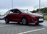 Hyundai i30 4