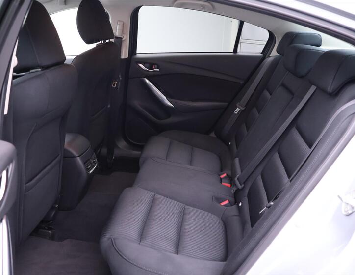 Mazda 6 13
