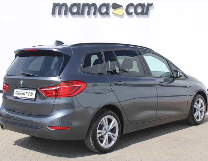 BMW Řada 2 7