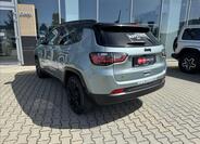 Jeep Compass 4