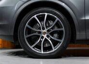 Porsche Cayenne 3