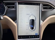 Tesla Model S 14
