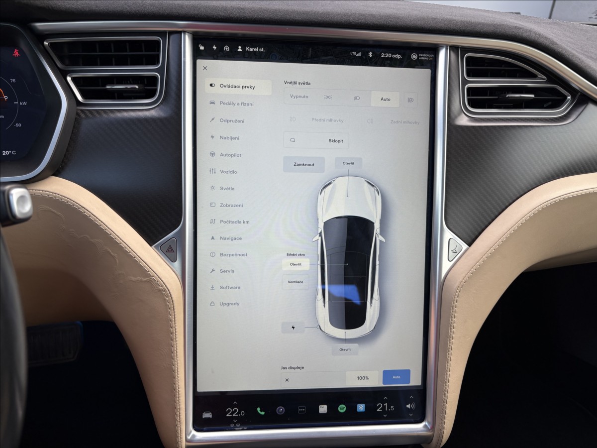 Tesla Model S