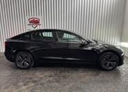 Tesla Model 3 10
