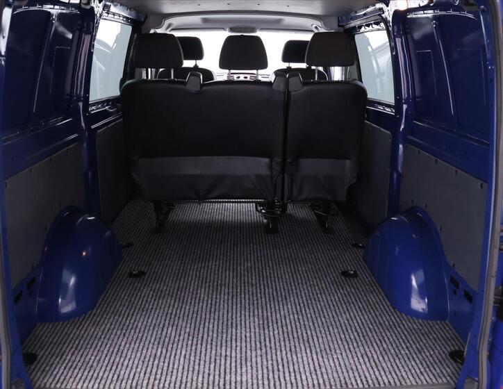 Mercedes-Benz Vito 10