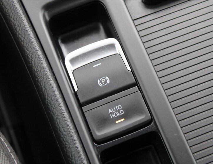 Volkswagen Golf 18