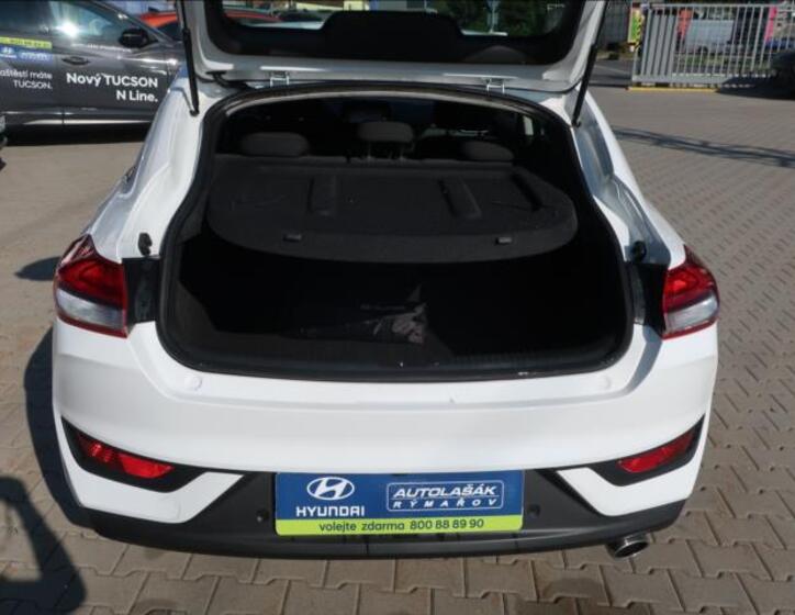 Hyundai i30 28