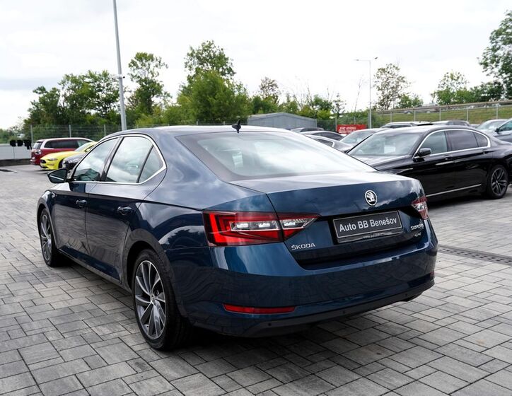 Škoda Superb 4
