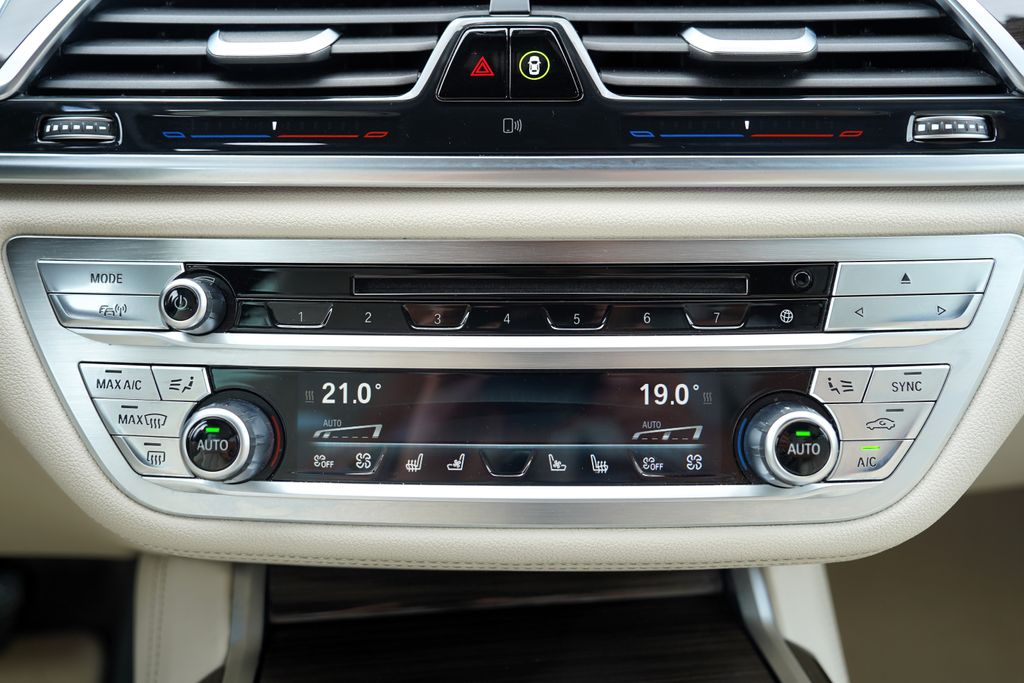 BMW Řada 7