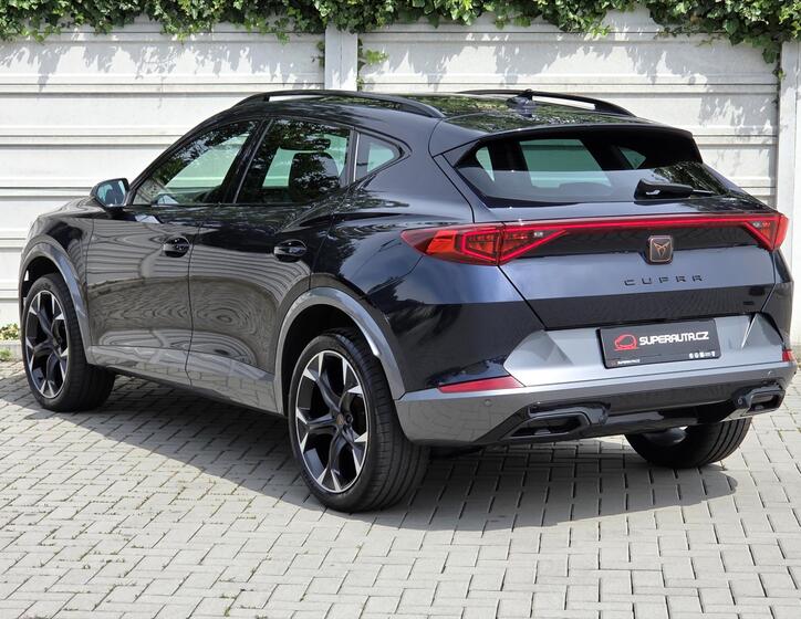 Cupra Formentor 4
