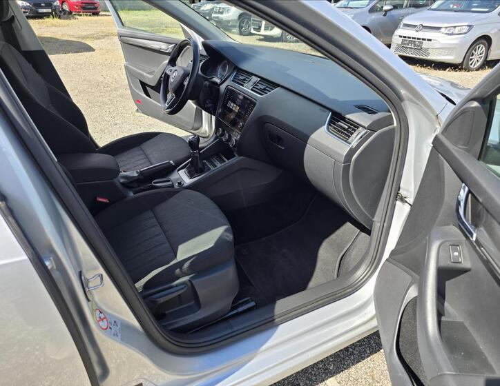 Škoda Octavia 15