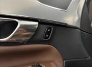 Volvo XC90 36