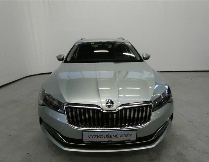 Škoda Superb 4