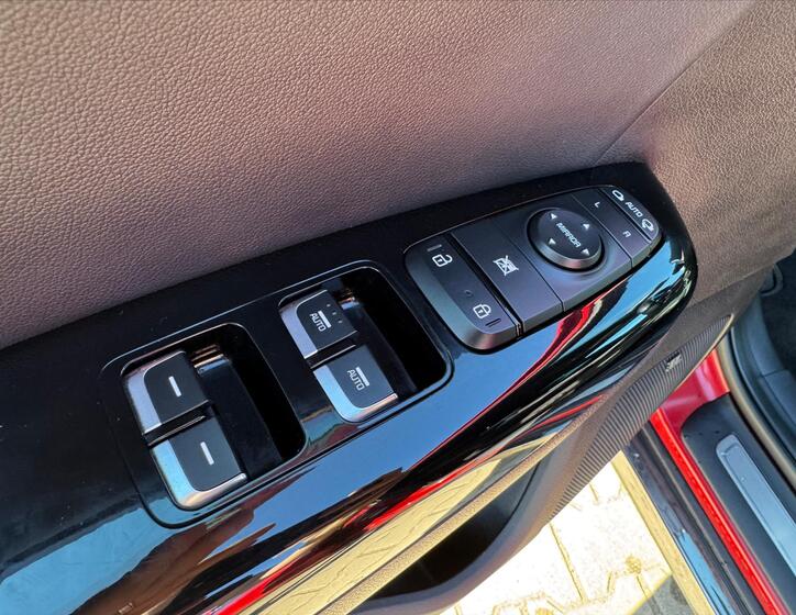 KIA Sportage 11