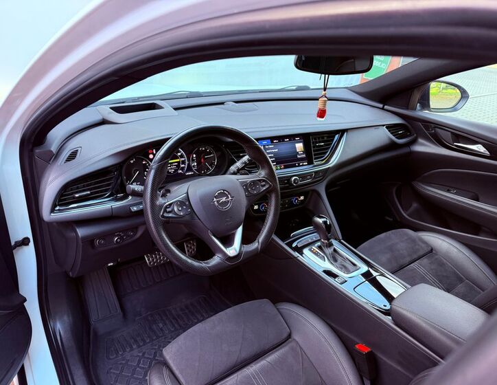Opel Insignia 17