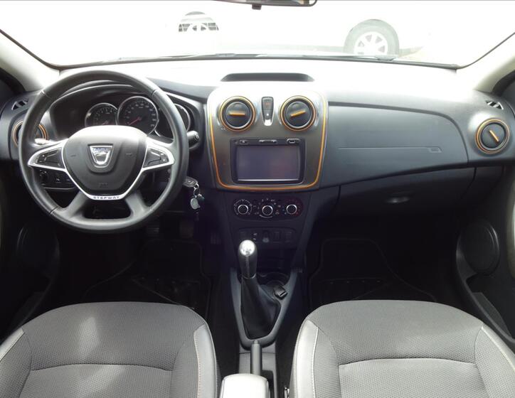 Dacia Sandero 35