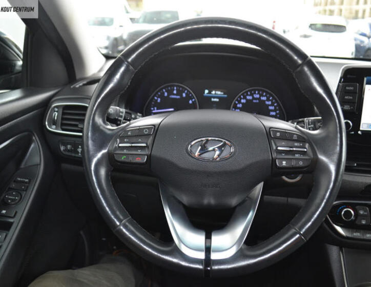 Hyundai i30 35