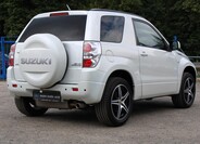 Suzuki Grand Vitara 5