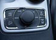 Jeep Grand Cherokee 23